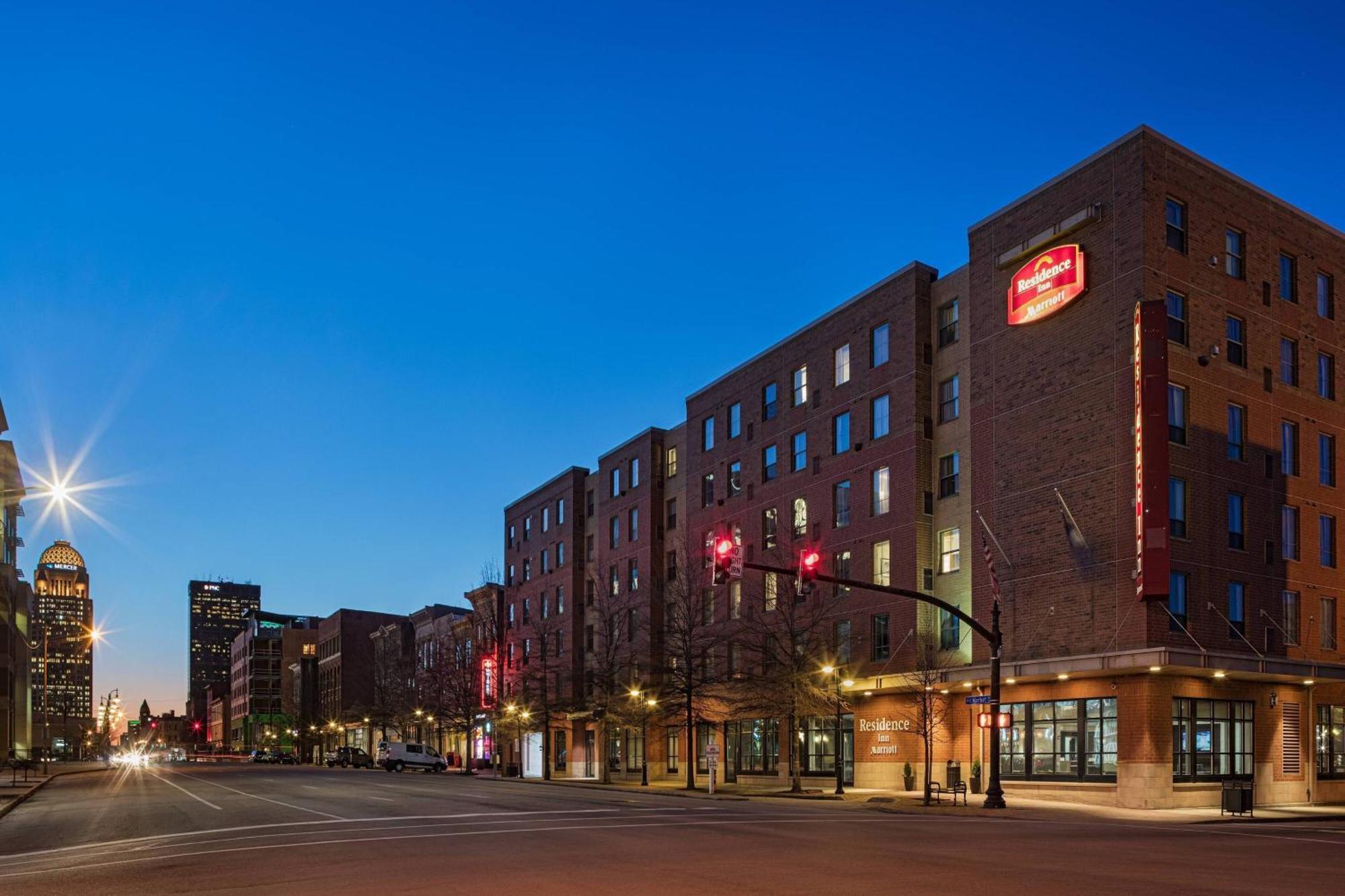 Residence Inn Louisville Downtown Exterior foto